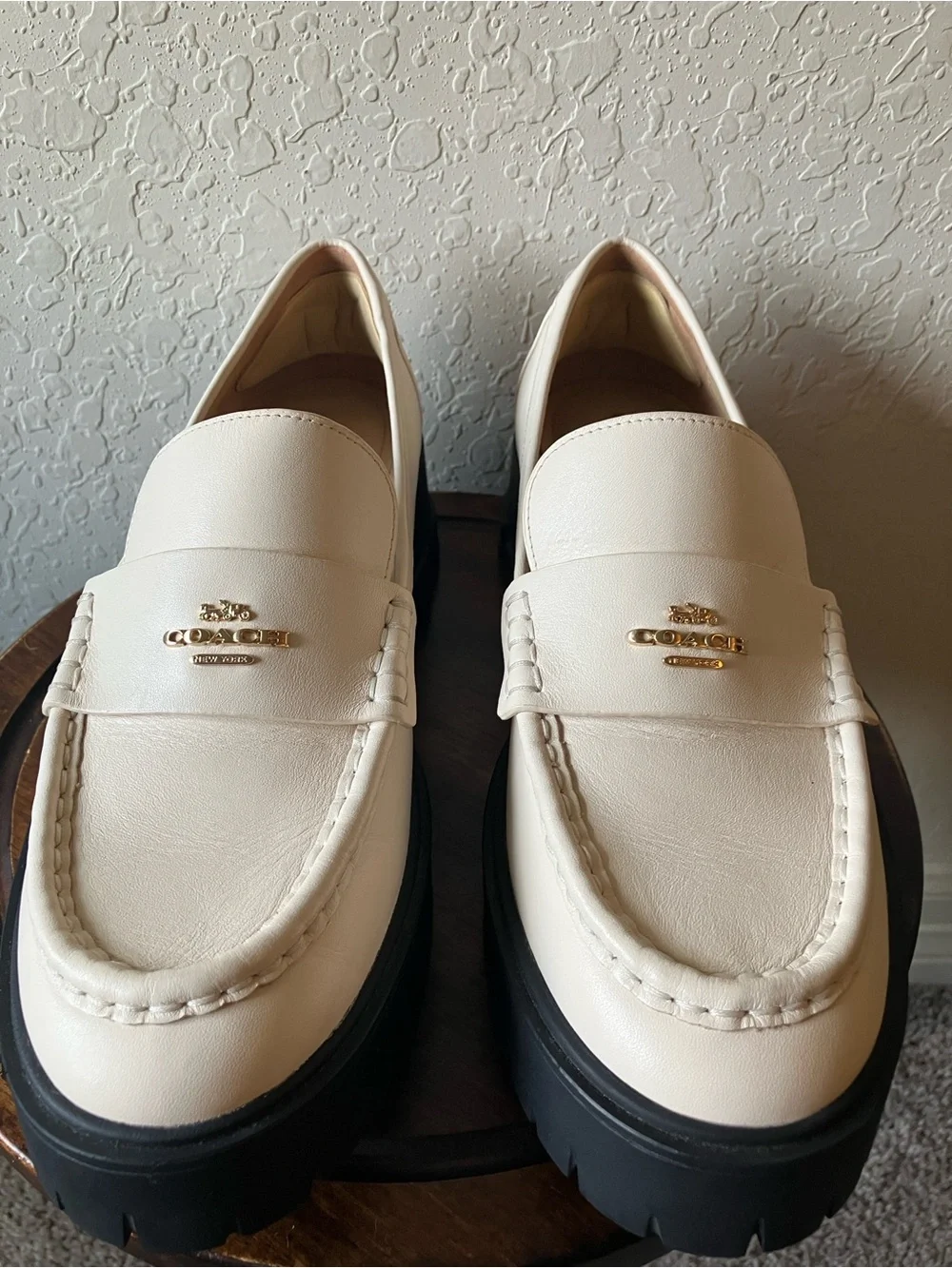 COACH: Cream Ruthie (CM587) platform Leather Lug-Sole Loafers- 9.5